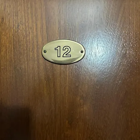 Marnie Hotel