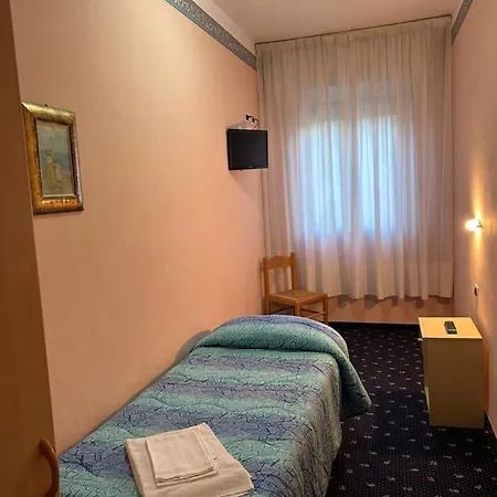 Hotel Marnie