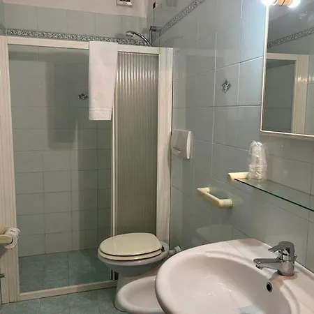 Marnie Hotel Massarosa