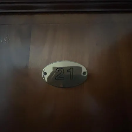 Hotel Marnie *